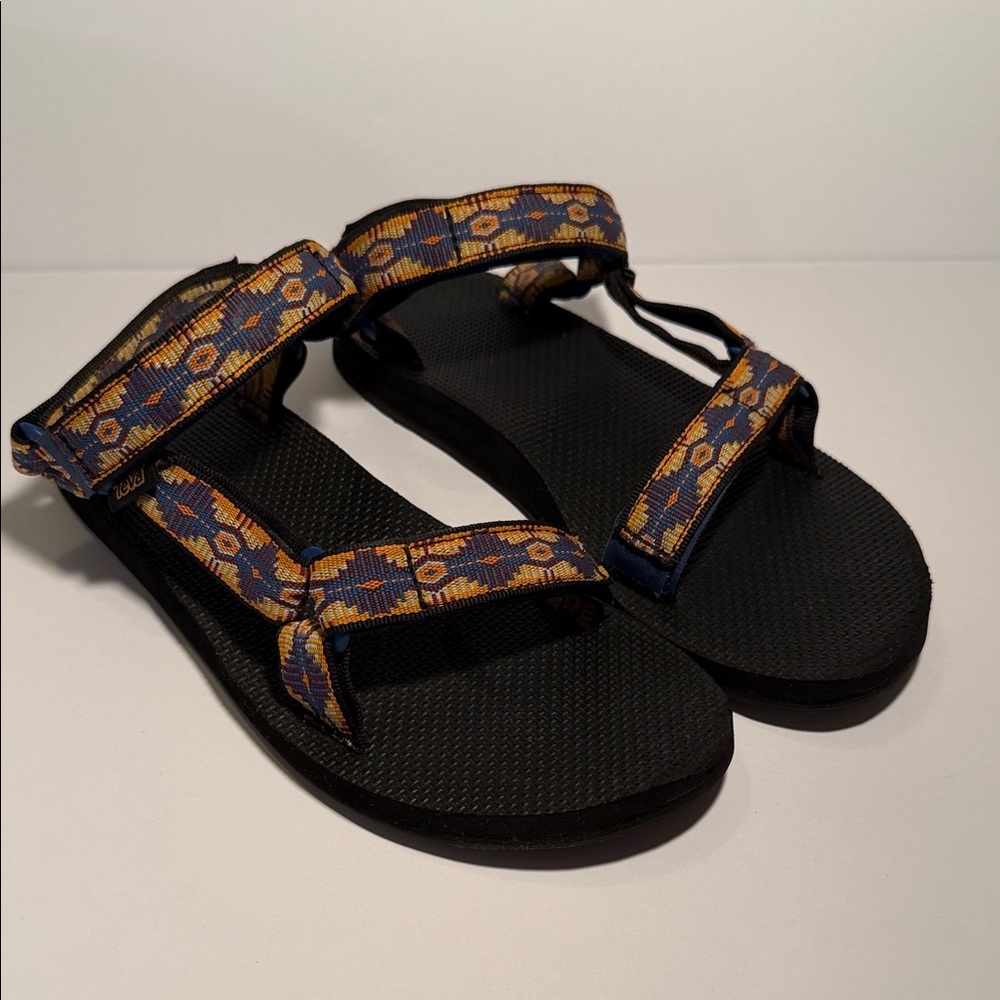 Teva Women’s Sandals with Multicolor Pattern